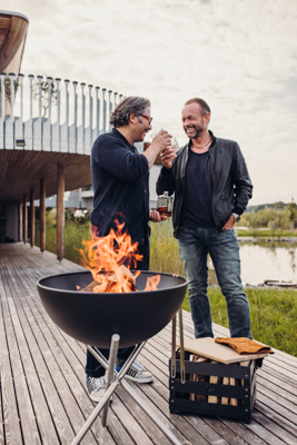 BOWL 57 Feuerschale mit Dreibein